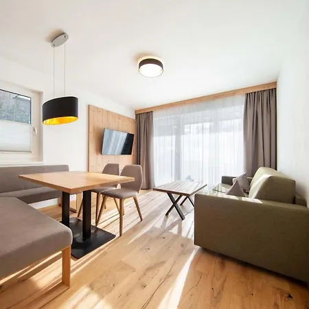 Apartment A Casa Granat *