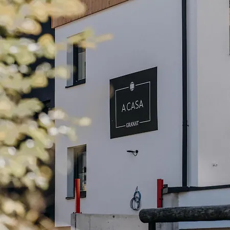 A Casa Granat Apartment *